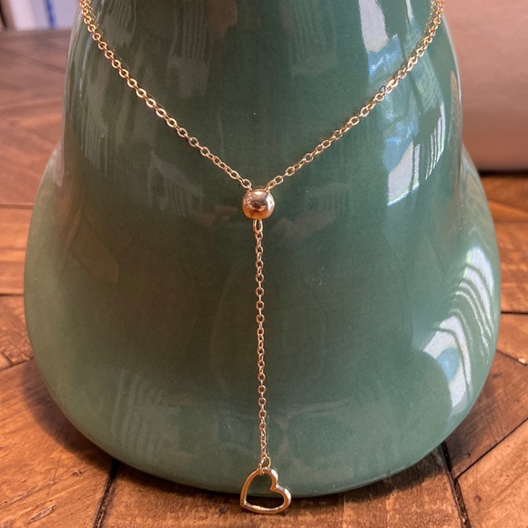 Jewelry - Gold Lariat Heart Pendant, lobster claw closure